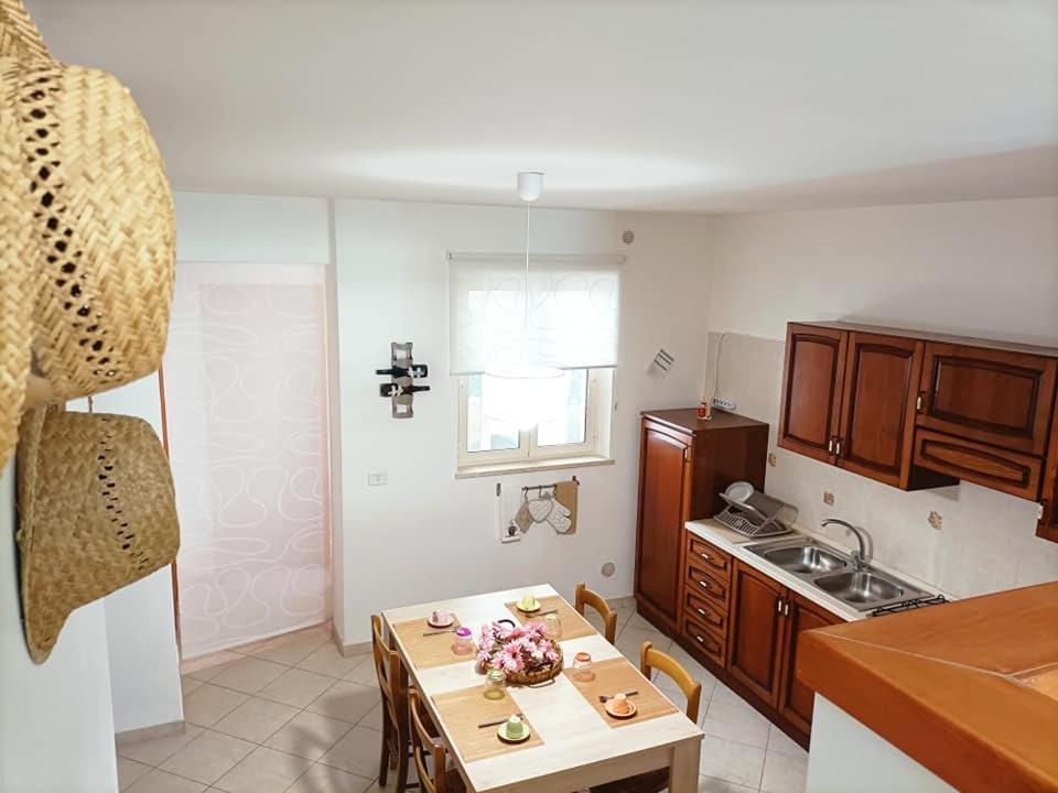Appartamento La Casa Di Kiki Mola di Bari Esterno foto