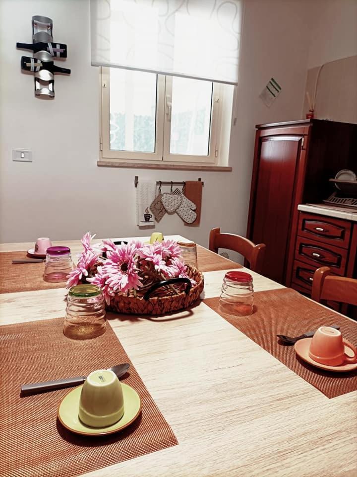 Appartamento La Casa Di Kiki Mola di Bari Esterno foto